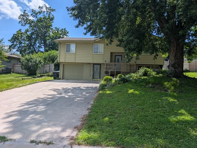 Building Photo - 2130 N 189th St