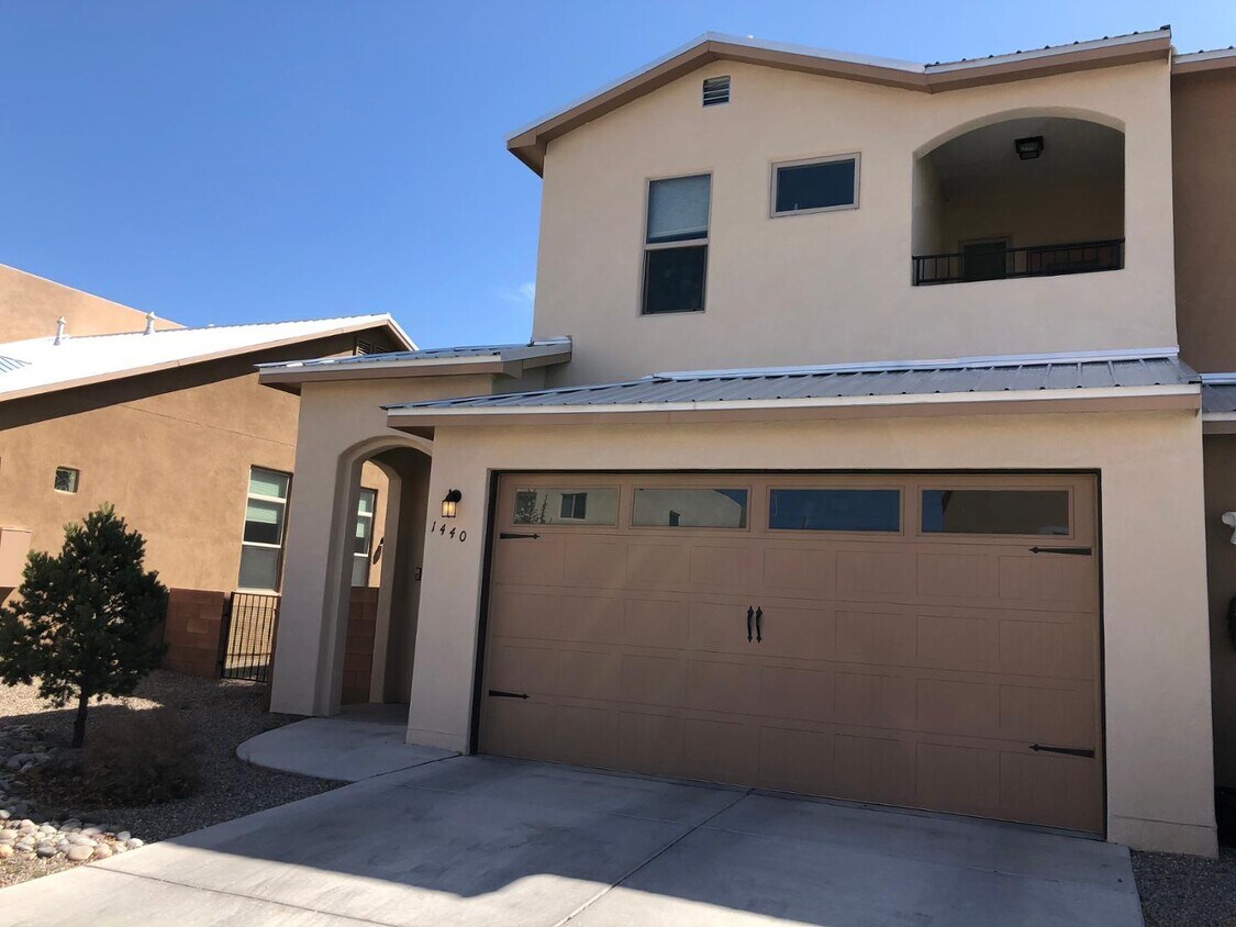 Foto principal - 1440 Lumberton Dr NW