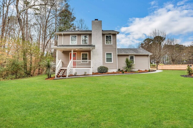 Building Photo - 668 Whitehead Rd