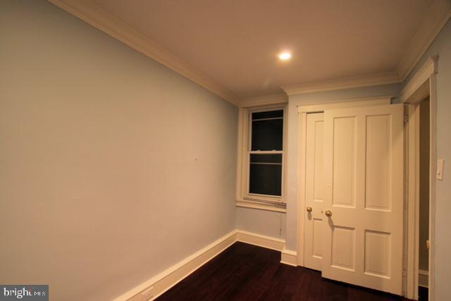 Foto del edificio - 208 W George St
