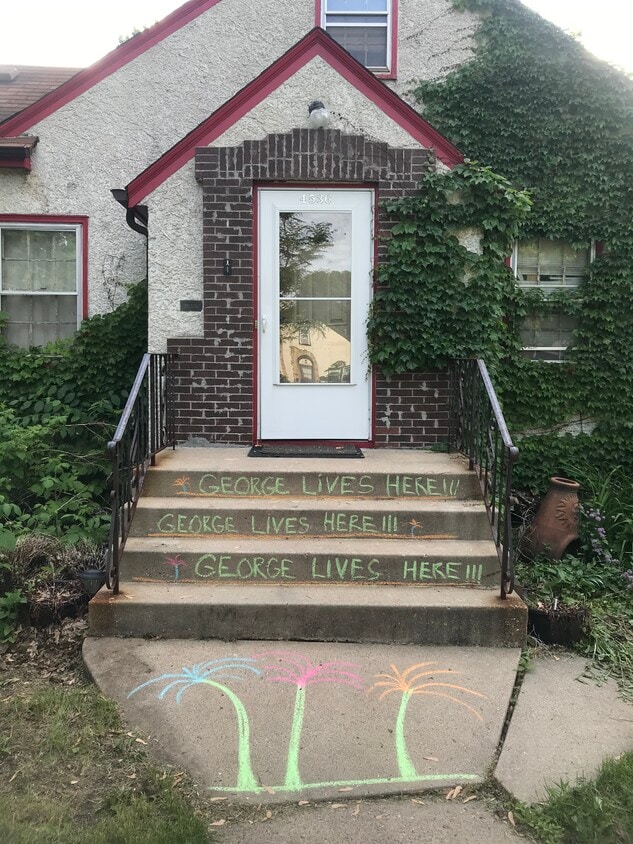 Foto principal - 4536 Park Ave