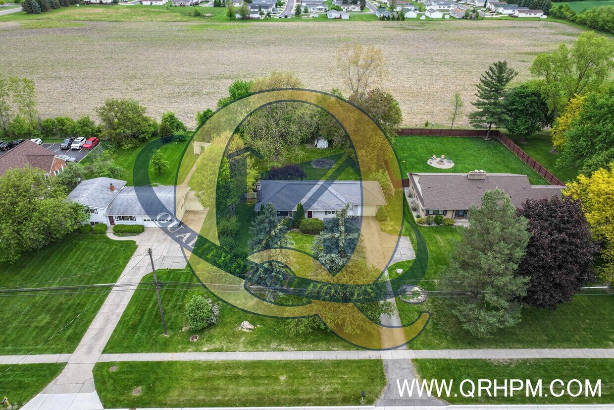 Foto principal - Available Now! - 3 Bedroom, 1 Bathroom in ...