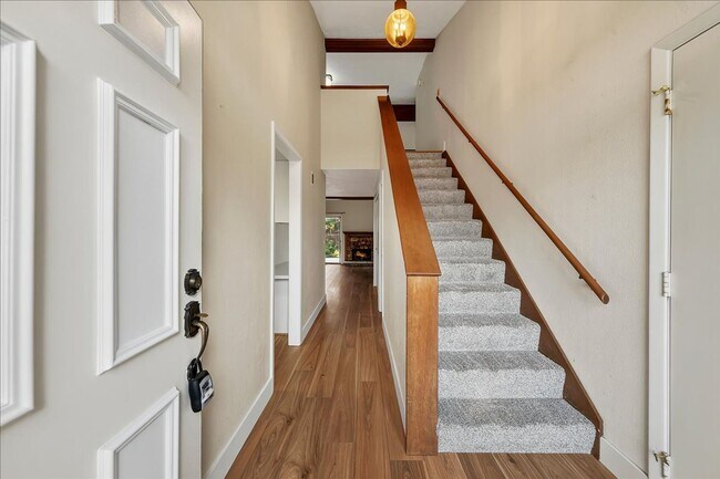 Foto del edificio - Charming SE Boise Townhome Near the Greenbelt