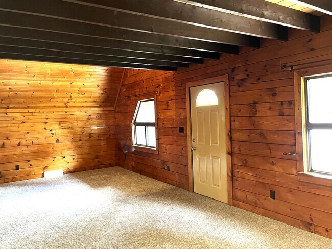 Building Photo - CONTRACT PENDING!! Charming A-frame single...