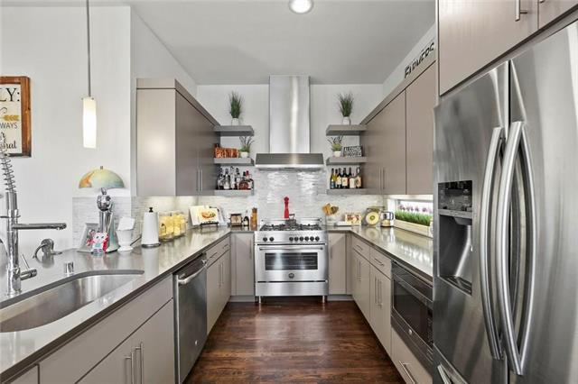 Foto del edificio - 1911 Summit Ave