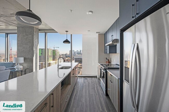 Building Photo - 2010 West End Ave