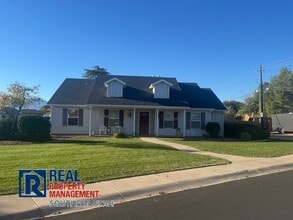 Building Photo - 1345 Santa Clara Pkwy