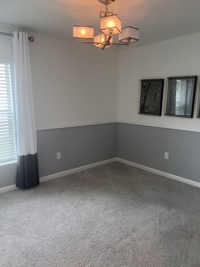 Building Photo - 1815 Diablo Cir SW