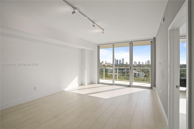 Building Photo - 16385 Biscayne Blvd