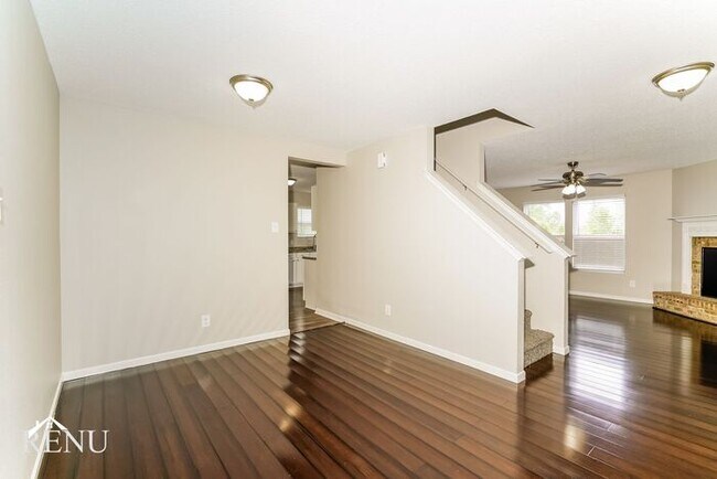 Building Photo - 8718 Hosta Way