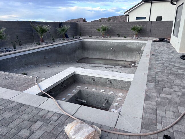 Building Photo - Brand New 6 Bed 4 Bath Rental Near Sand Hollow!