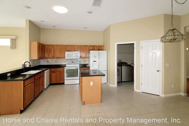 Foto del edificio - 3 br, 2 bath House - 4107 Hemingway Dr