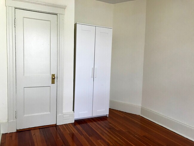 55 Queensberry St - 4