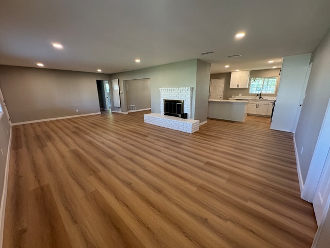 Building Photo - 14740 Perris Blvd