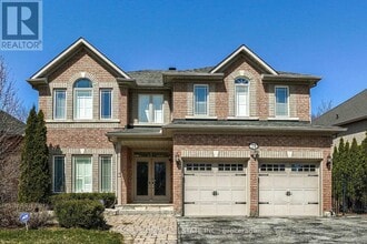 Building Photo - 24 Sandbanks Dr