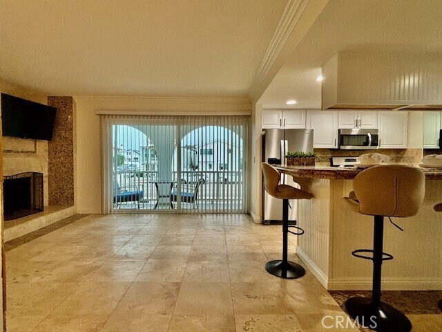 Foto del edificio - 904 W Balboa Blvd