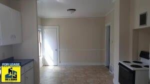 Building Photo - 1119 Geele Ave