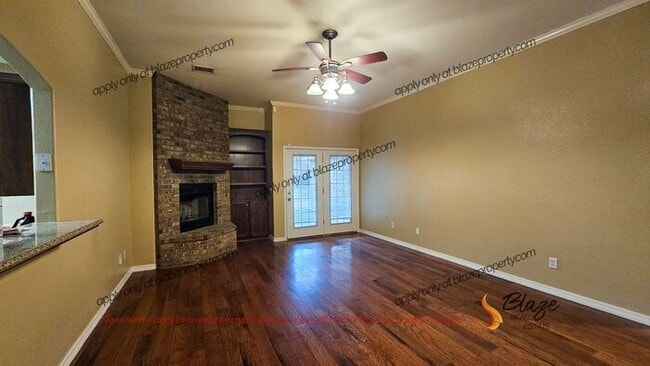 Building Photo - 3/2 Tradewinds Brick Home