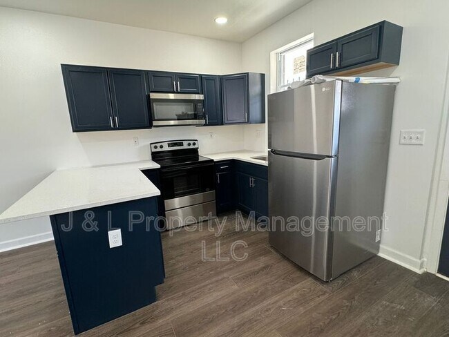 Foto del edificio - 1602 Cypress St