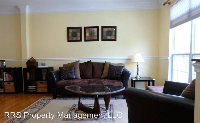 Building Photo - 20803 Shamrock Glen Cir