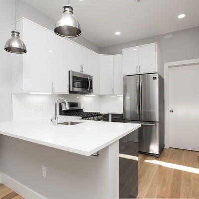 Building Photo - 29 W 8th St