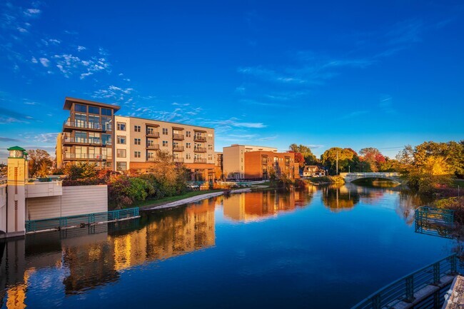 Building Photo - The Marling Apartments