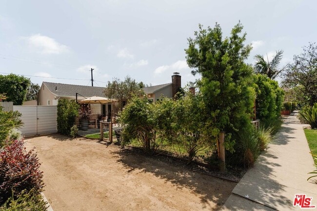 Building Photo - 12606 Brooklake St