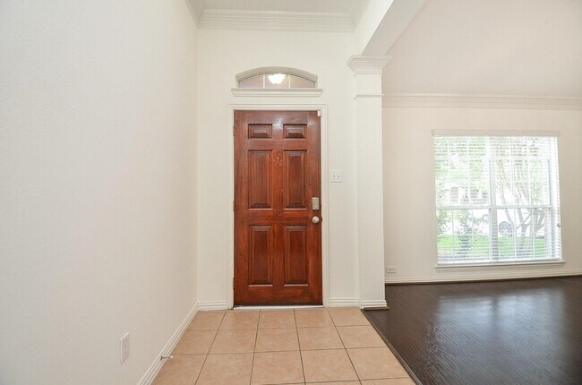 Foto del edificio - 7038 Cornflower Ln
