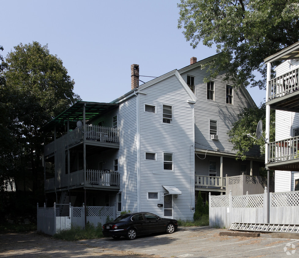 Building Photo - 324-326 Granite St