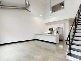 Building Photo - 10908 Cole Thompson Ln
