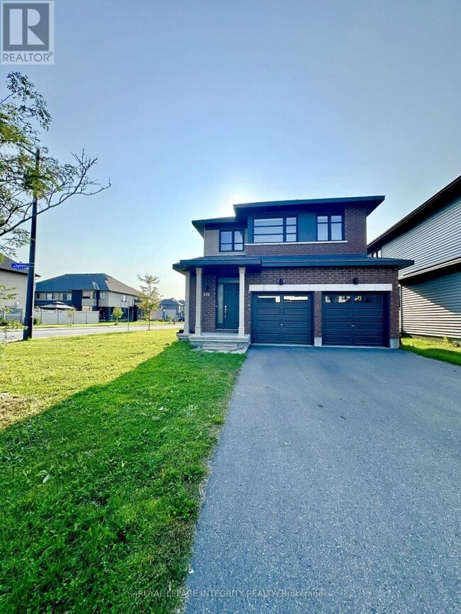 Building Photo - 532 Supernova St