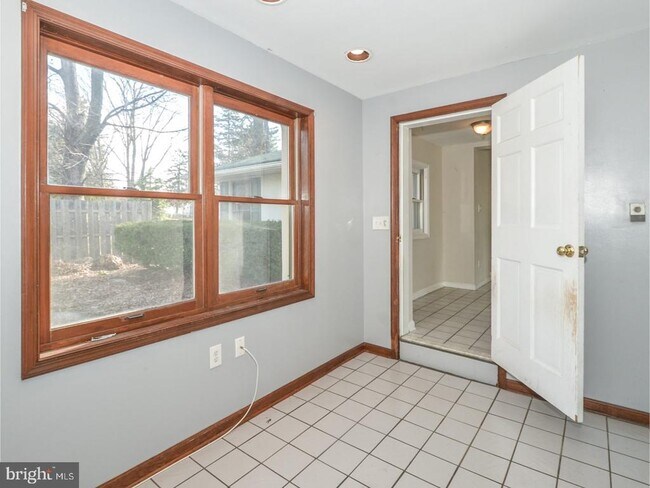 Building Photo - 2608 W Skippack Pike