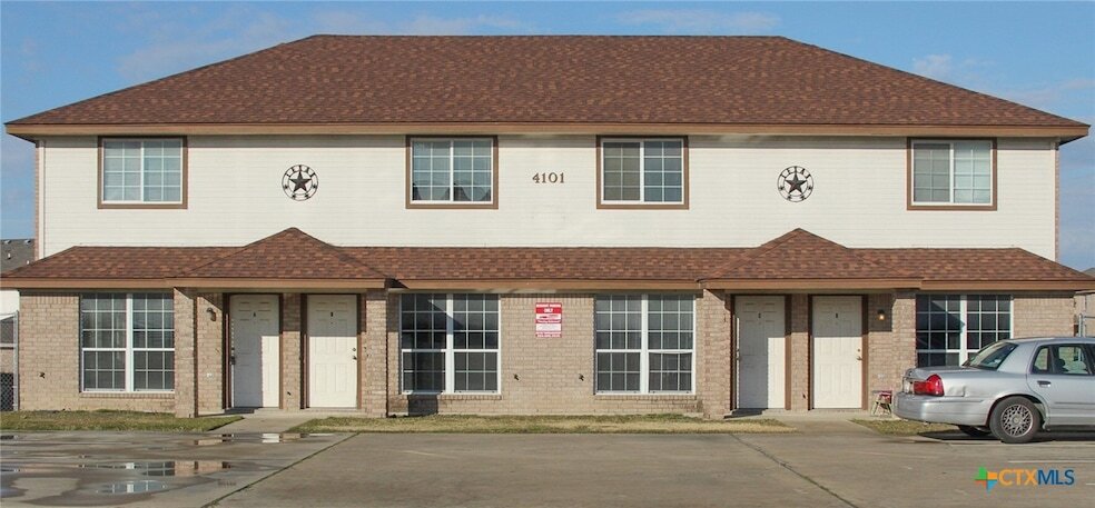 Primary Photo - 4101 Gus Dr