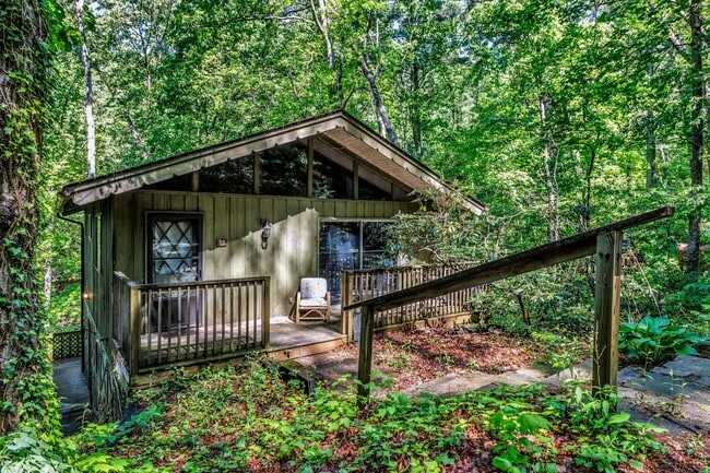 Building Photo - 50 Woodhaven Rd