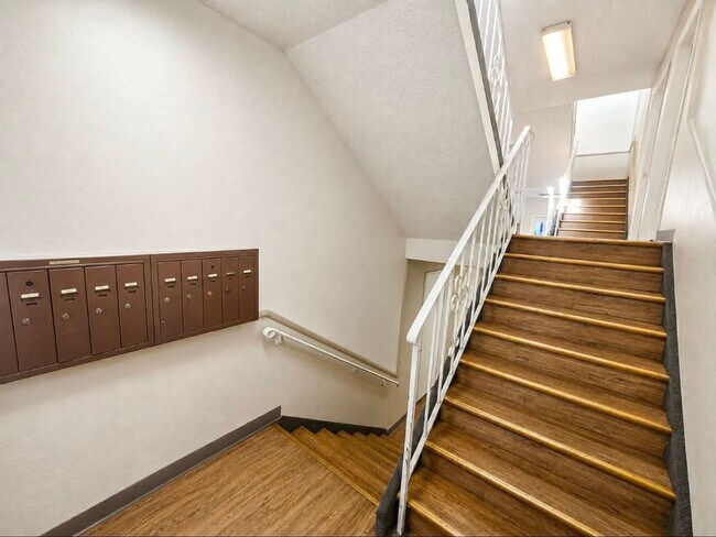 Foto del edificio - 921 12th St