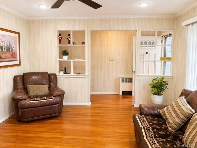 Foto del edificio - 49 Garden Blvd