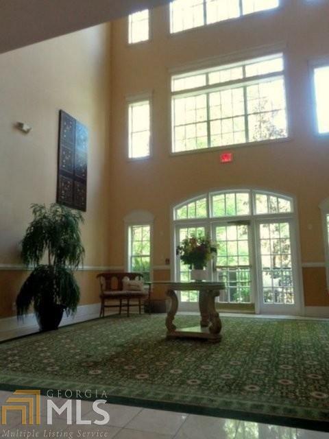 Building Photo - 424 Lindbergh Dr NE