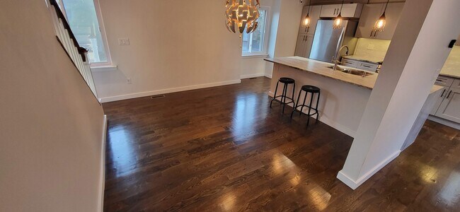 Dining Area - 121 Trolley Crossing Ln