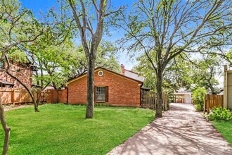 Building Photo - 3618 Summit Bend