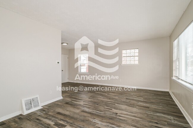 Foto del edificio - 4709 Jordan St