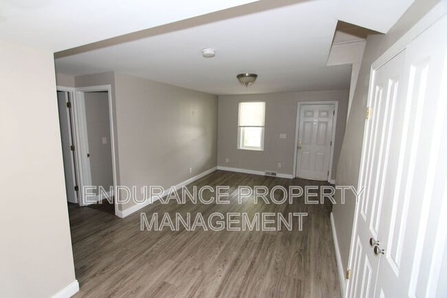 Building Photo - 733 Buckeye St
