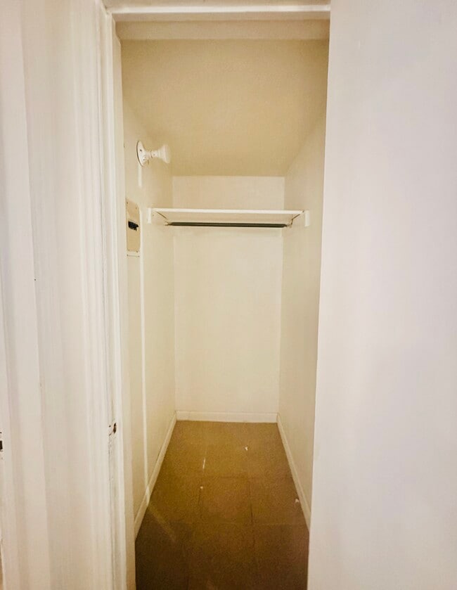 Foto del edificio - 1707 N Stanton St