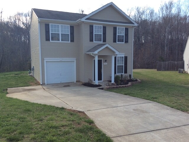 Building Photo - 3500 Throughbrook Court
