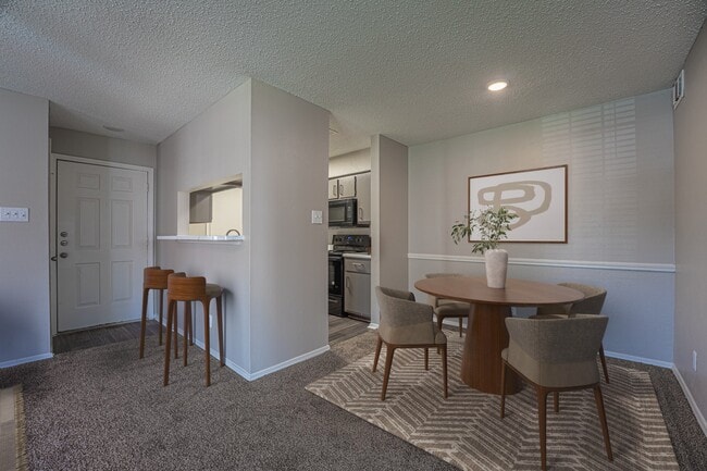 Photo - Paces Crossing Apartments