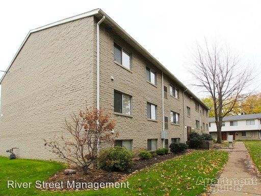 Building Photo - 908 N State St
