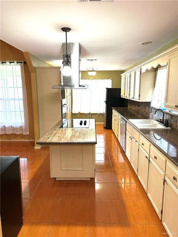 Foto del edificio - 8006 N 28th Ln