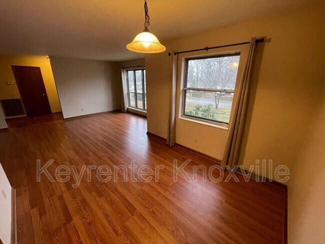 Foto del edificio - 408 Harrow Rd