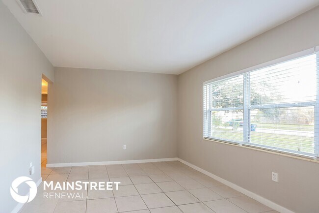 Foto del edificio - 4500 58th St N