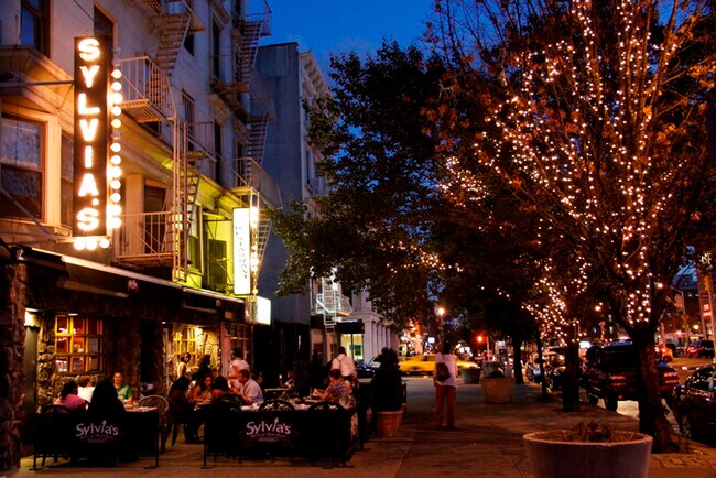 Foto del edificio - 207 W 137th St