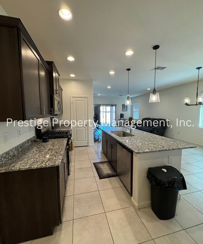 Foto del edificio - 3/2 Lovely Southwest Home With an Open Layout